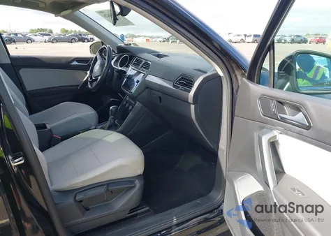 2018 Volkswagen Tiguan 2.0T Se/2.0T Sel z USA, uszkodzony, nr VIN 3VV2B7AX7JM157337